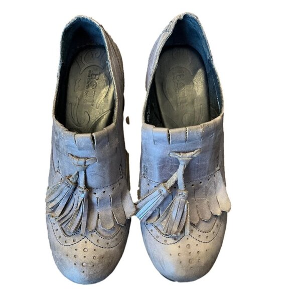 Women's Born Gray Leather Shoes. Size 6